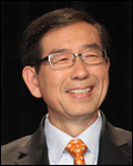 박원순(서울시장/변호사/서울특별시시장)
박원순<사진> 서울시장은 11일 오전 10시 수제화 산업 발전에 앞장서고 있는 업계 관계자 70여명과 발전 방안을 모색해보는 청책토론회를 성동구 중소기업지원센터에서 갖는다.