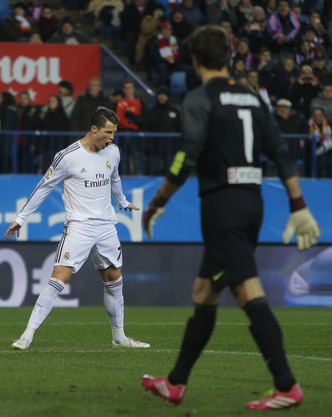Real Madrid’s Cristiano Ronaldo celebrates his goal on Tuesday.   AP-Yonhap