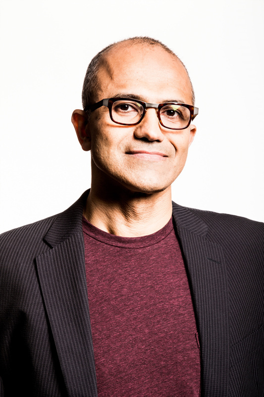 사티아나델라(SatyaNadella/기업인/마이크로소프트최고경영자CEO)
미국 IT업계가 젊어지고 있다. 초고속 스마트폰 공세에 대항해 경영진 세대 교체로 국면 전환을 노리고 있는 것으로 풀이된다.