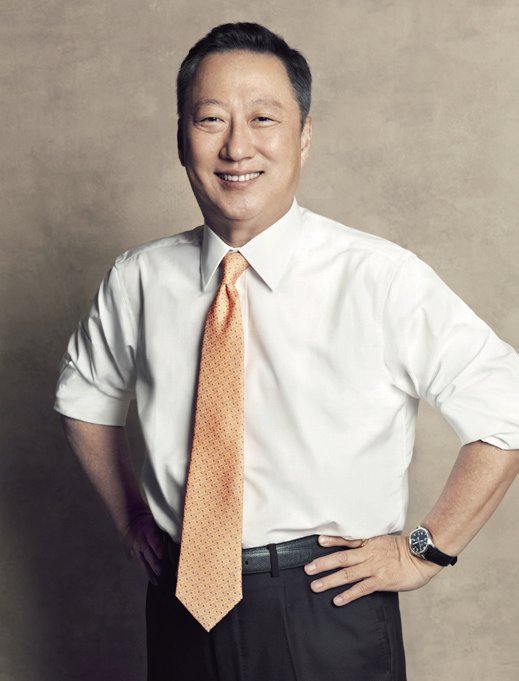 박용만(기업인/에이엠바이오부사장)
국립오페라단은 후원회장인 박용만 두산 회장이 오는 14일 오후 7시 두산타워 WAY홀에서 열리는 ‘국립오페라단 2014년 후원회의 밤’ 총 기획과 연출을 맡았다고 13일 밝혔다.