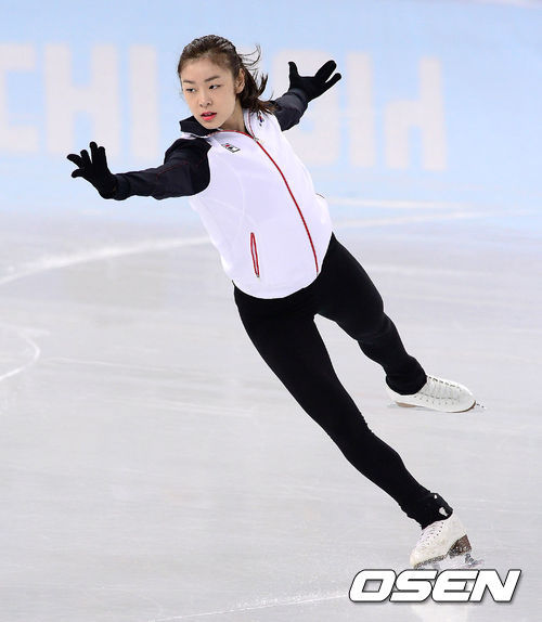김연아(스케이트선수)
미국언론이 동계 올림픽 남은기간 가장 기대되는 장면으로 김연아를 언급하며 깊은 관심을 표했다.