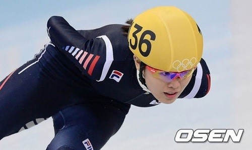 김아랑(스케이트선수)
결론부터 말하면 여자 쇼트트랙 1000m 준준결승 및 결승전은 22일 오전 1시44분부터 열린다.