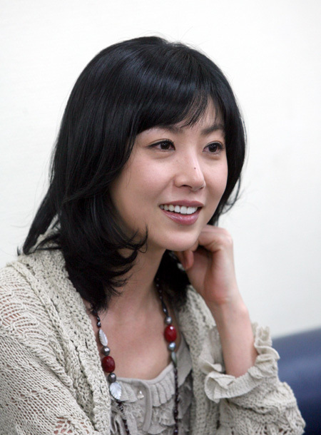 성현아(탤런트/미스코리아)
배우 성현아의 성매매 위반 혐의에 대한 첫 재판이 19일 열리는 것으로 전해졌다.