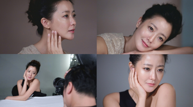 김희선(탤런트/영화배우)
KT&G계열사인 KGC라이프앤진(대표이사 이인복)의 프리미엄 홍삼화장품 동인비(www.donginbi.co.kr)가 배우 김희선의 광고 촬영 비하인드 컷을 공개했다.