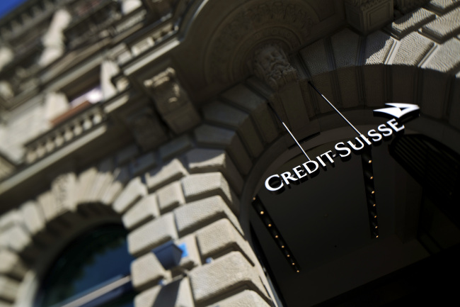 The entrance to Credit Suisse Group AG’s headquarters in Zurich, Switzerland.   Bloomberg