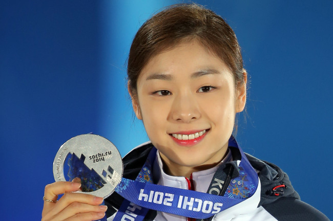 김연아(스케이트선수)
‘피겨 여왕’ 김연아(23·올댓스포츠)가 ‘올포디움(All Podium)’을 달성했다.