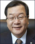 고명호(기업인/한솔홈데코대표이사사장)
한솔홈데코 고명호(62·사진) 대표가 26일 한국합판보드협회 회장으로 재선임됐다. 협회장 임기는 3년으로 고 회장은 2017년 2월까지 합판보드협회 회장직을 수행하게 된다.
