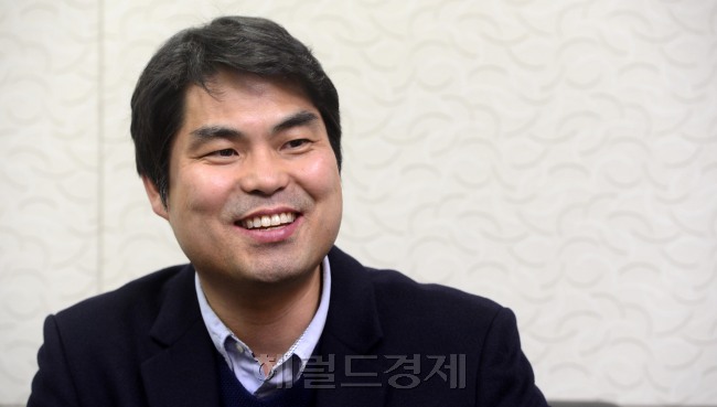 김만기 북경대 한국교우회 회장. 박해묵 기자/mook@heraldcorp.com
김만기 북경대 한국교우회 회장. 박해묵 기자/mook@heraldcorp.com
김만기 북경대 한국교우회 회장. 박해묵 기자/mook@heraldcorp.com