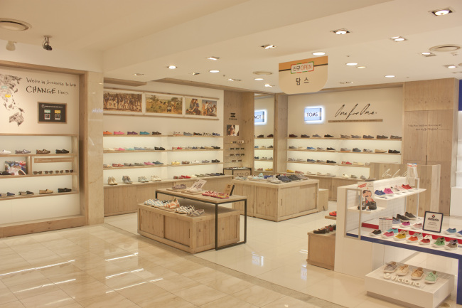 탐스 첫 단독매장 코엑스 오픈 [사진제공=탐스]