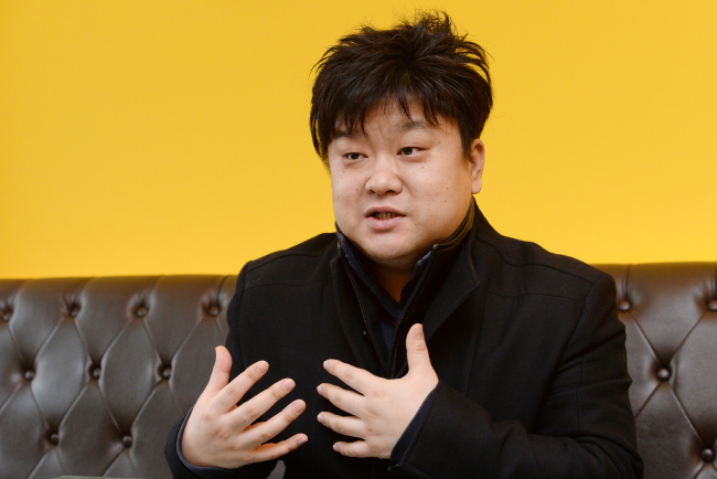 Kim Dae-ho, author of “Eco-Design,” speaks to The Korea Herald in Seoul.   Ahn Hoon/The Korea Herald