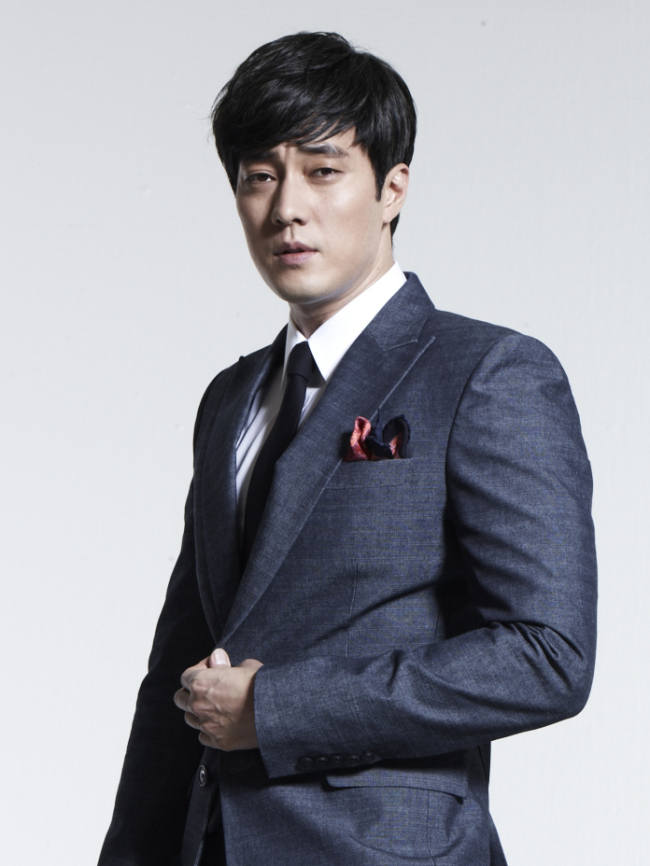소지섭(탤런트/영화배우)
‘럭셔리 간지남’ 배우 소지섭이 국내 점유율 1위 프리미엄 수입 맥주 ‘아사히 수퍼드라이’의 새 얼굴로 나선다. 롯데아사히주류는 ‘아사히 수퍼드라이’의 브랜드 이미지를 새롭게 대표할 신규 모델로 배우 소지섭을 전격 발탁했다고 3일 밝혔다.