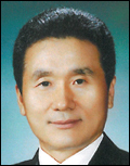 윤석춘(기업인/삼립식품대표이사)
삼립식품은 3월 1일 부로 윤석춘(尹錫春) 대표이사 부사장을 사장으로 승진 발령했다고 3일 밝혔다.