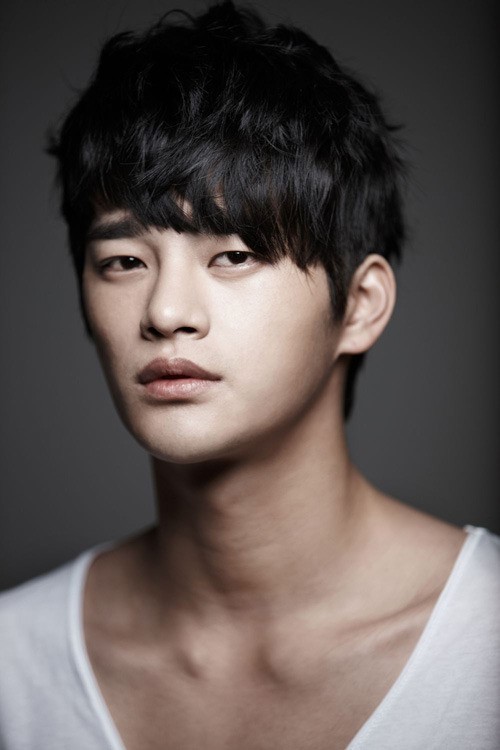 서인국(가수/탤런트)
가수 겸 배우 서인국이 영화 ‘들개’(가제) 출연을 확정했다.