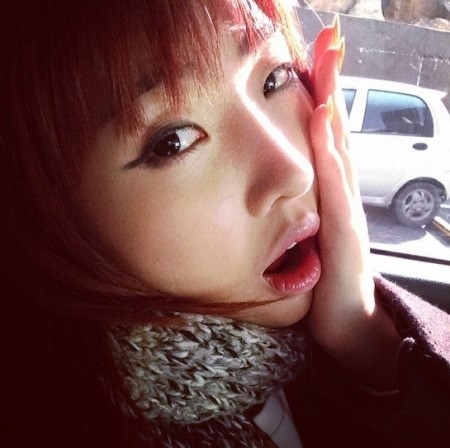 공민지(가수/2NE1)
2NE1의 공민지가 개강 인증샷을 공개했다.