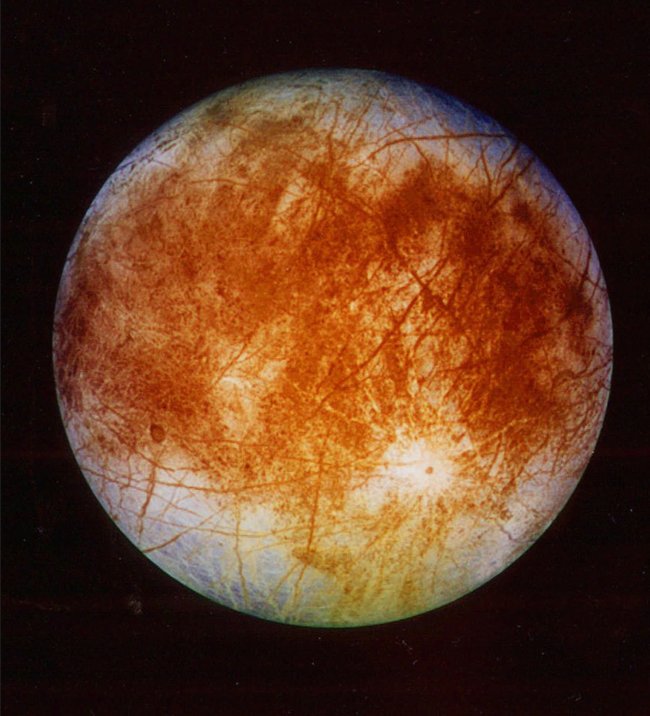 Jupiter’s ice-covered moon Europa   AP-Yonhap