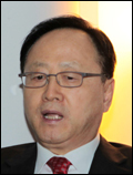 이유일(기업인/쌍용자동차대표이사사장)
이유일<사진> 쌍용자동차 사장이 자사의 대형차 브랜드인 체어맨은 계속 유지할 것이라고 말했다.