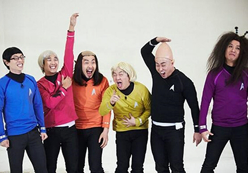 유재석(좌부터/MC/개그맨),하하(하동훈/가수),노홍철(MC),정형돈(MC/개그맨),길(길성준/가수/리쌍),정준하(MC/영화배우)
MBC ‘무한도전’의 멤버들이 ‘스타트렉’ 외계인으로 변신한 모습이 공개됐다.