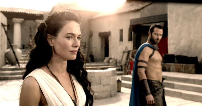 This image released by Warner Bros. Pictures shows Lena Headey in “300: Rise of an Empire.”   AP-Yonhap