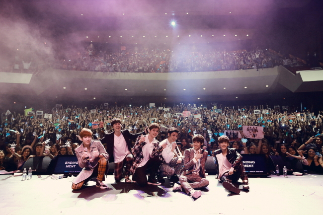 Boyfriend. Starship Entertainment