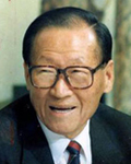 정주영(전기업인)
울산대 설립자인 고(故) 정주영<사진> 현대그룹 창업주의 13주기를 기리는 추모 음악회가 오는 18일 오후 7시 30분 울산 동구 현대예술관에서 열린다.
