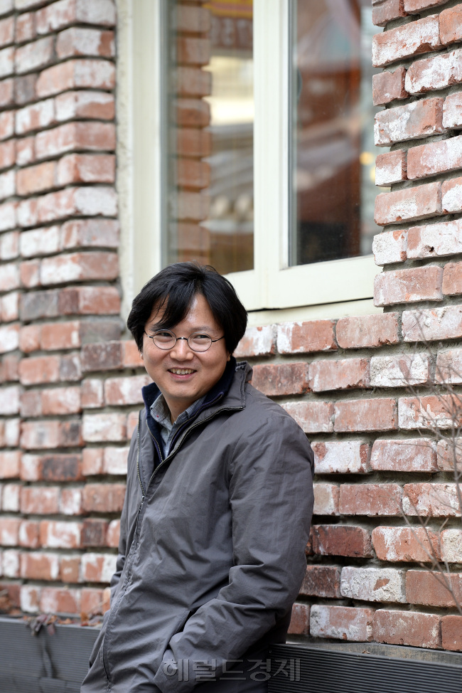영화 '찌라시' 김광식 감독 인터뷰./안훈 기자 rosedale@ 2014.02.19
영화 '찌라시' 김광식 감독 인터뷰./안훈 기자 rosedale@ 2014.02.19