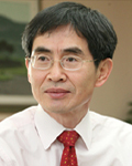 이철환(전금융인/전행정공무원)
이철환<사진> 전 금융정보분석원장이 오는 25일 오후 7시30분 서울 신사동 헤이코리아 카페에서 각계 전문가들이 한국경제에 대해 의견을 나누는 ‘지식파티’를 연다.