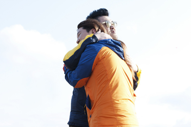 빈폴 아웃도어 '바람바람바람' 형돈-준 버전 [사진제공=삼성에버랜드 패션부문]