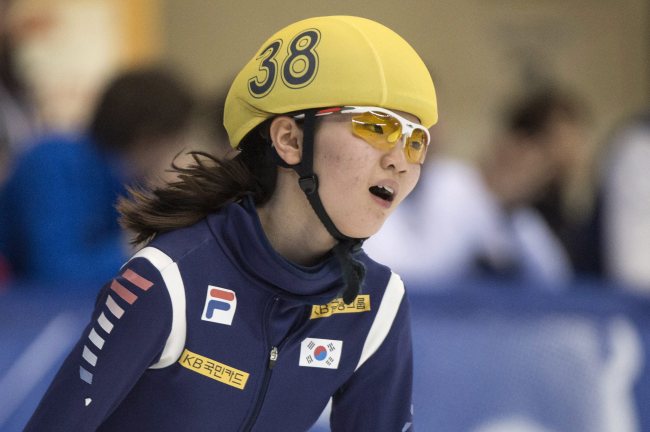 심석희(스케이트선수)
South Korean teenager Shim Suk-hee was crowned the women’s overall champion at the World Short Track Speed Skating Championships in Montreal on Sunday.