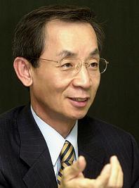 유화석(기업인/한솔PNS대표이사사장/한솔인티큐브대표이사사장/넥스지대표이사)
한솔그룹 보안솔루션업체 넥스지(대표 유화석)가 올해 ‘사물통신(M2M)’ 시장에 본격 진출한다고 18일 밝혔다.