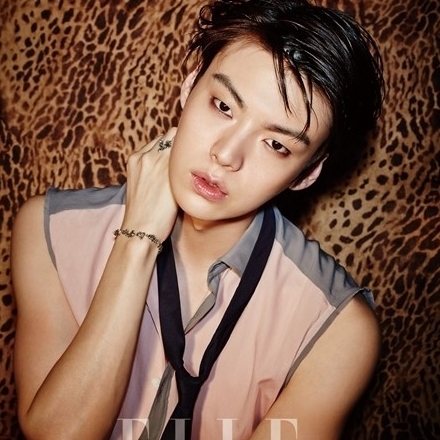 안재현(탤런트/모델/에스팀)
모델 겸 배우 안재현(28)의 남성미 넘치는 화보가 공개됐다.