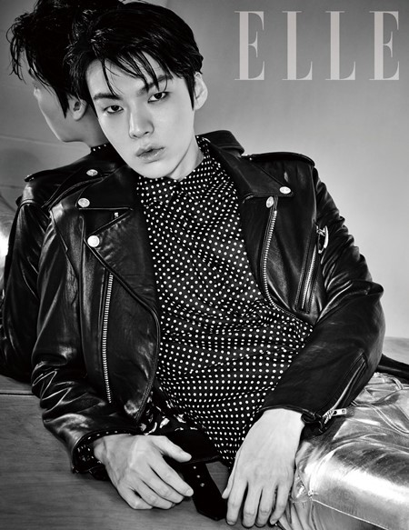 안재현(탤런트/모델/에스팀)
모델 겸 배우 안재현(28)의 남성미 넘치는 화보가 공개됐다.