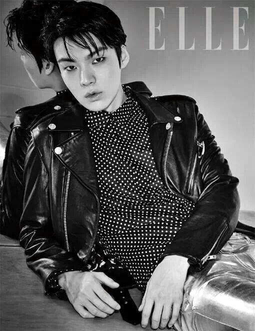 안재현(탤런트/모델/에스팀)
모델 출신 배우 안재현(28)의 화보가 공개돼 네티즌 사이에서 화제다.