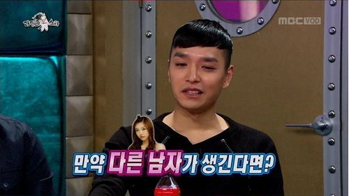 SimonD(정기석/가수/슈프림팀)
가수 쌈디가 전 연인 레이디 제인에 대한 언급이 화제다.