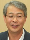 임종룡(금융인/전정무직공무원/NH농협금융지주회장)
임종룡<사진> NH농협금융지주 회장은 20일 “카드 정보 유출로 인해 훼손된 고객신뢰를 회복하는 것이 농협금융의 향후 미래를 좌우할 것”이라고 말했다.