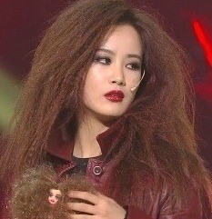 김지민(개그우먼)
개콘 새 코너 사건의 전말이 화제다.