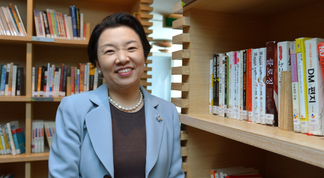 Min Hee-kyung
