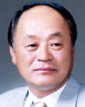 허재호(기업인)
검찰이 일당 5억원으로 ‘황제노역’ 논란을 일으킨 허재호(72) 전 대주그룹 회장에 대해 벌금형 노역을 중단키로 결정했다.