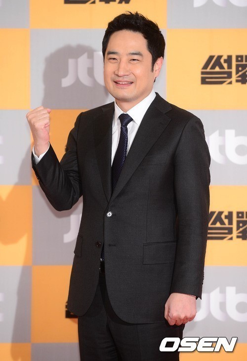 강용석(변호사/전국회의원/법무법인넥스트로대표변호사)
변호사 겸 방송인 강용석의 ‘아나운서 성희롱 발언 사건’이 대법원에서 파기환송됐다.