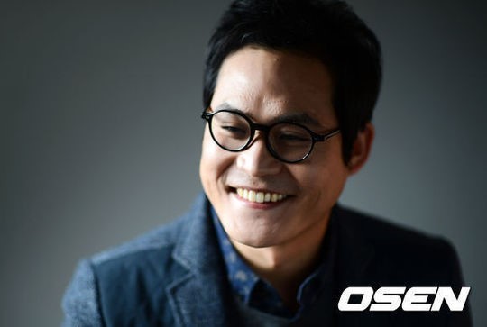 김성균(연극배우/영화배우)
배우 김성균이 생애 처음으로 시구를 맡아 개막전 마운드에 오른다.