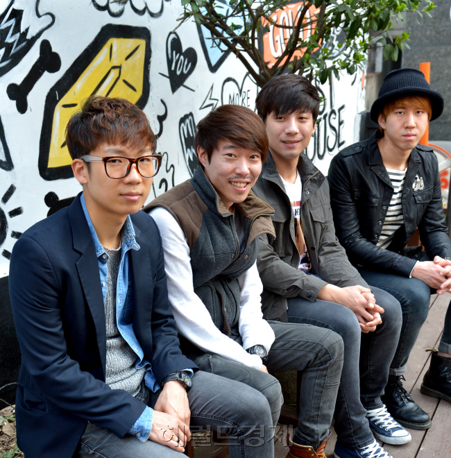 밴드 페인터스<br /><br />윤병찬기자/yoon4698@heraldcorp.com
밴드 페인터스
윤병찬기자/yoon4698@heraldcorp.com