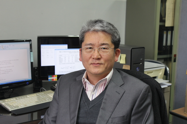 Jun Yong-doo, the head of Advanced Motor Parts Regional Innovation Center at Kongju National University.   KNU