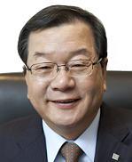 고명호(기업인/한솔홈데코대표이사사장)
건축자재기업 한솔홈데코(대표 고명호)는 2일 창립 22주년을 맞아 조림사업 수익 극대화와 새 성장동력 확보에 주력하기로 했다고 밝혔다.