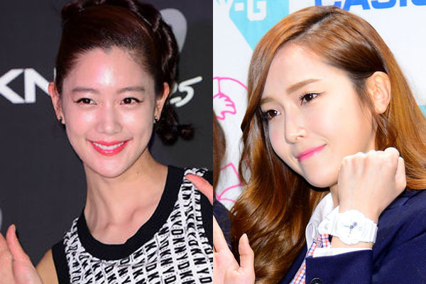 클라라(좌부터/이성민/탤런트/모델),제시카(정수연/가수/뮤지컬배우/소녀시대)
소녀시대 제시카와 클라라가 공식행사에 나란히 지각한 가운데, 극과 극의 대처를 선보여 화제다.
