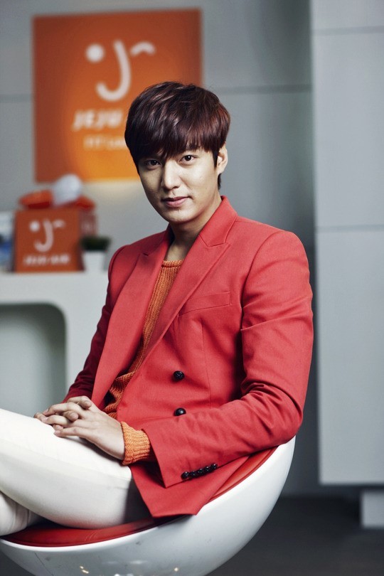 이민호(탤런트/영화배우)
제주항공이 배우 이민호<사진> 효과로 대박을 치고 있다. 지난 2월 이민호가 제주항공의 모델로 활동한 이후 각종 마케팅 지표에서 눈에 띌만한 효과가 나타나고 있기 때문이다.