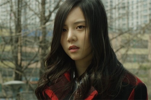 이열음(모델/탤런트)
KBS 2TV 드라마스페셜 단막 2014 ‘중학생 A양’(극본 김현정, 연출 백상훈)를 통해 주목받은 신예 이열음의 당찬 연기력에는 이유가 있었다. 모전여전이었다.
