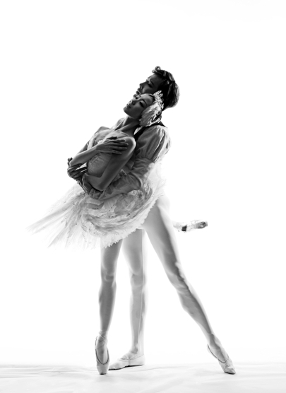 A promotional image for the Korean National Ballet’s “Swan Lake” (KNB)