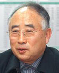 김평일(교육기관단체인/제1가나안농군학교교장/가나안세계효운동본부총재)
온라인교육기업 휴넷(대표 조영탁)은 16일 서울 강남에 위치한 한국과학기술회관에서 가나안농군학교 김평일 교장<사진>을 초청해 ‘제117회 골드명사특강’을 개최한다.