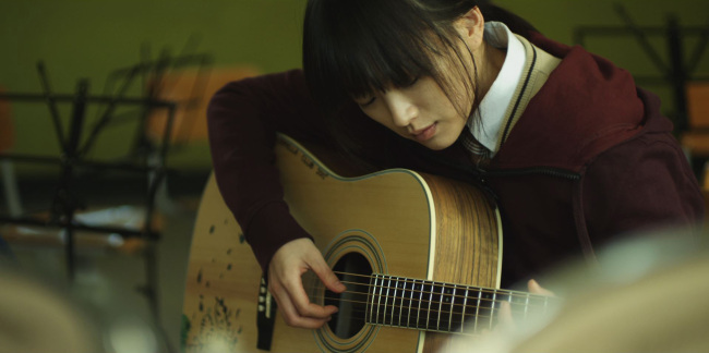 천우희(영화배우/나무엑터스)
독립영화 ‘한공주’(감독 이수진)가 일을 냈다. 신인감독의 독립영화로는 이례적으로 일반 상업영화 버금가는 대규모 개봉을 확정지었다. 이 영화의 배급사 CGV 무비꼴라쥬는 “17일 개봉 전 극장측의 상영 요청 쇄도로 181개 스크린에서 상영하기로 했다”고 16일 밝혔다.