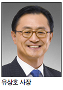 유상호(금융인/한국투자증권대표이사사장)
한국투자증권은 투자은행(IB)업무에서 강한 면모를 보여왔다. 기업금융본부와 프로젝트금융본부 등을 양대축으로 다양한 부분에서 IB시장을 이끌어가고 있다. 기업금융본부는 그동안 기업공개(IPO)시장과 채권인수주선, 부동산PF 등 다방면에서 부동의 상위권을 기록해왔다.