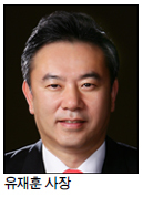 유재훈(준정부기관인/한국예탁결제원사장)
한국예탁결제원은 2013년 1월 15일 국내 최초 전자적 증권 등록방식인 ‘전자단기사채 인프라’를 성공적으로 구축해 기업들에게 새로운 단기자금 조달방식을 제공했다.